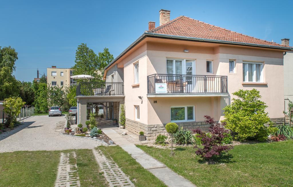 Forestine Guesthouse Heviz Exterior photo